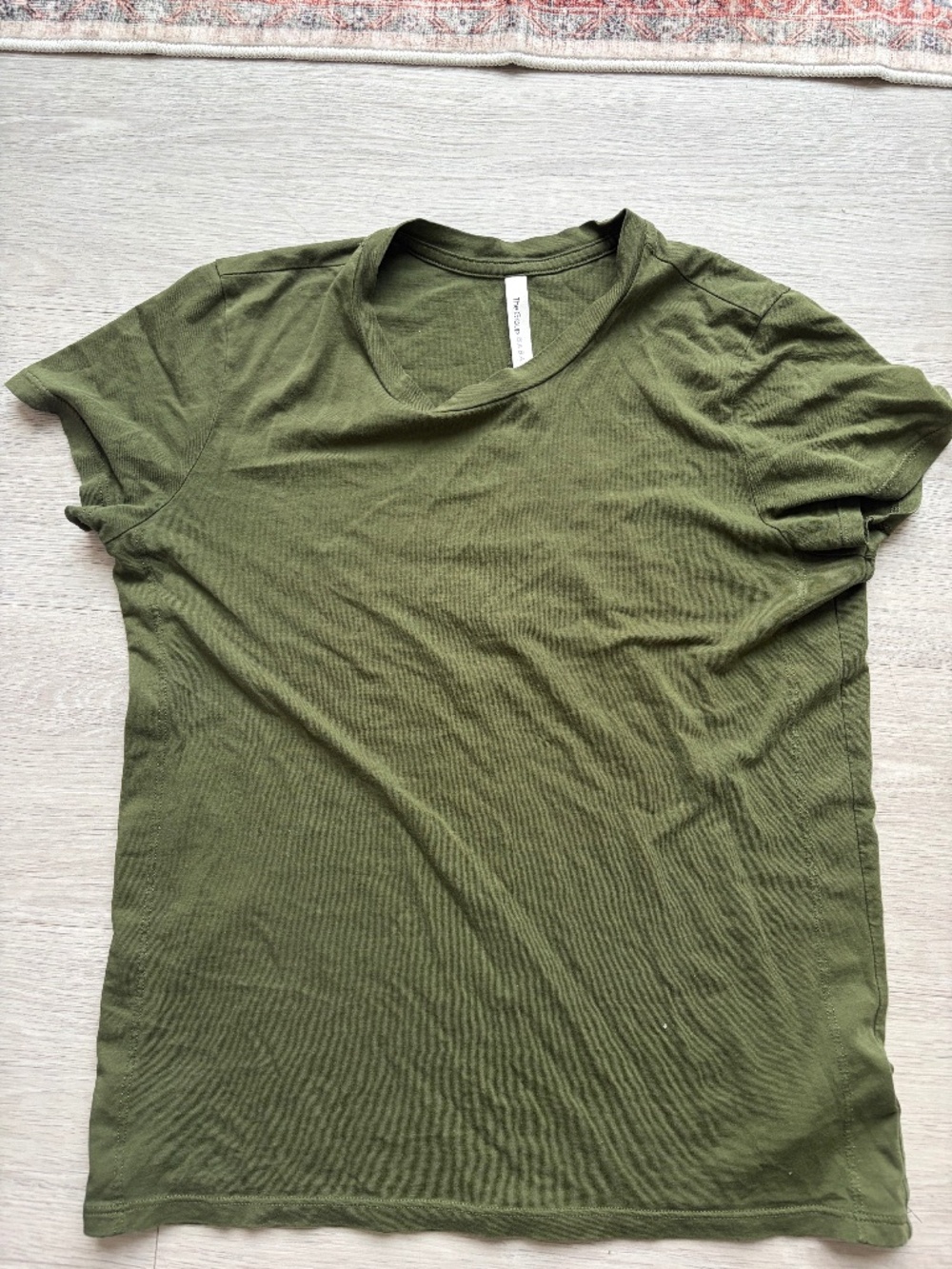 Khaki green t shirt